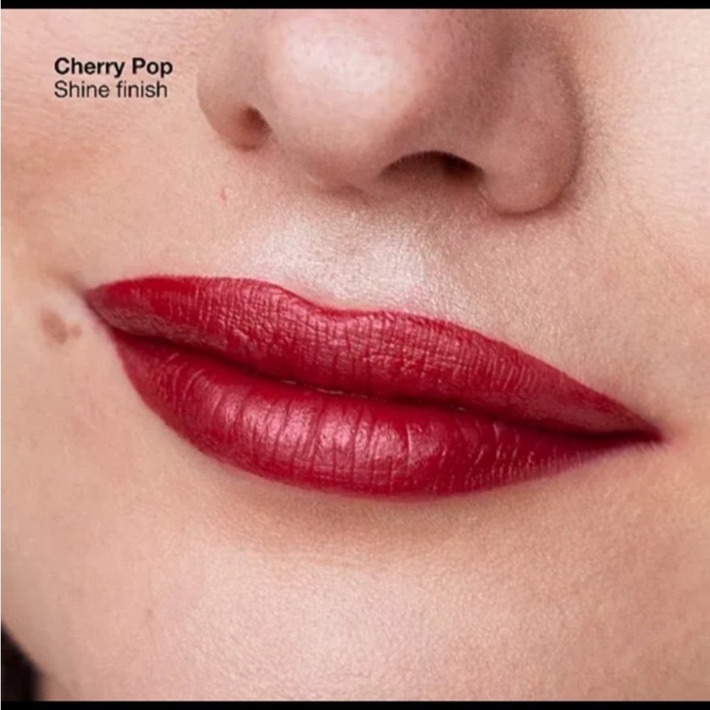 Clinique cherry pop lipstick new w out box